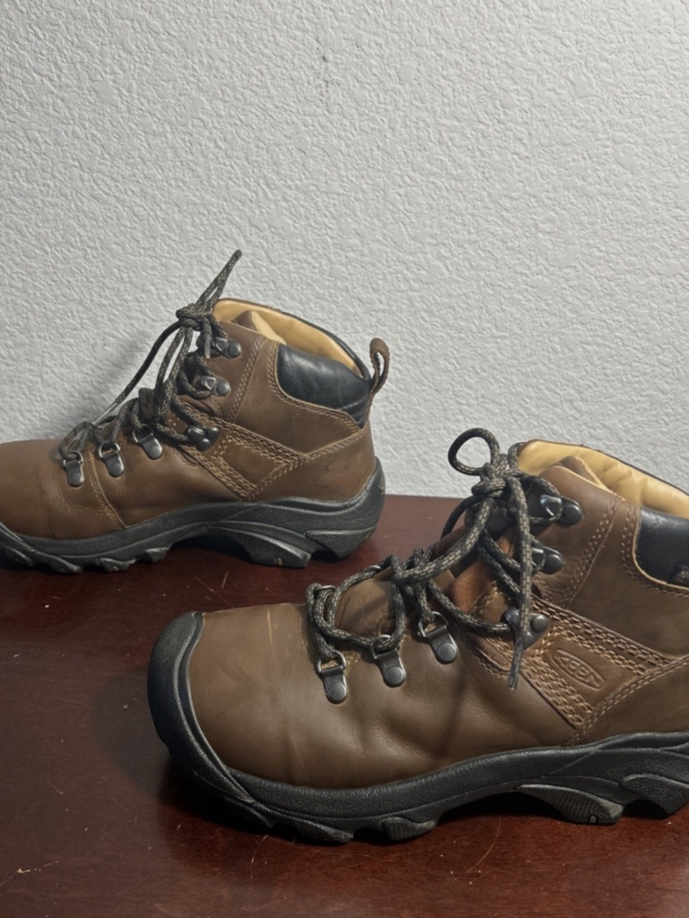 Keen Pyrenees Mid Waterproof Brown Leather Hiking Boots Womens 7.5 - Picture 3 of 8